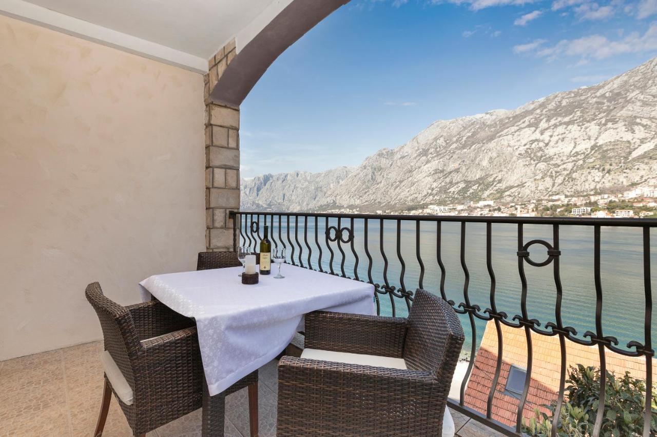 Apartments Vukovic Kotor Luaran gambar