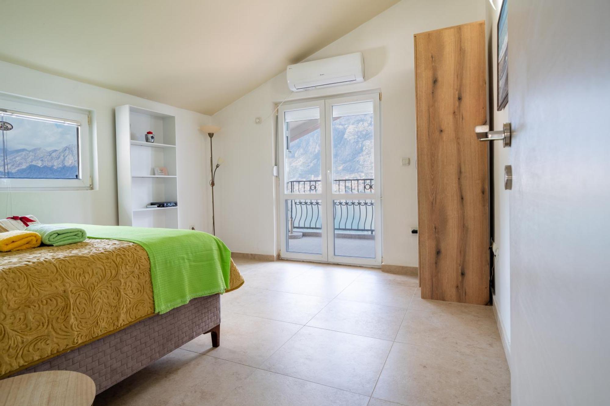 Apartments Vukovic Kotor Luaran gambar