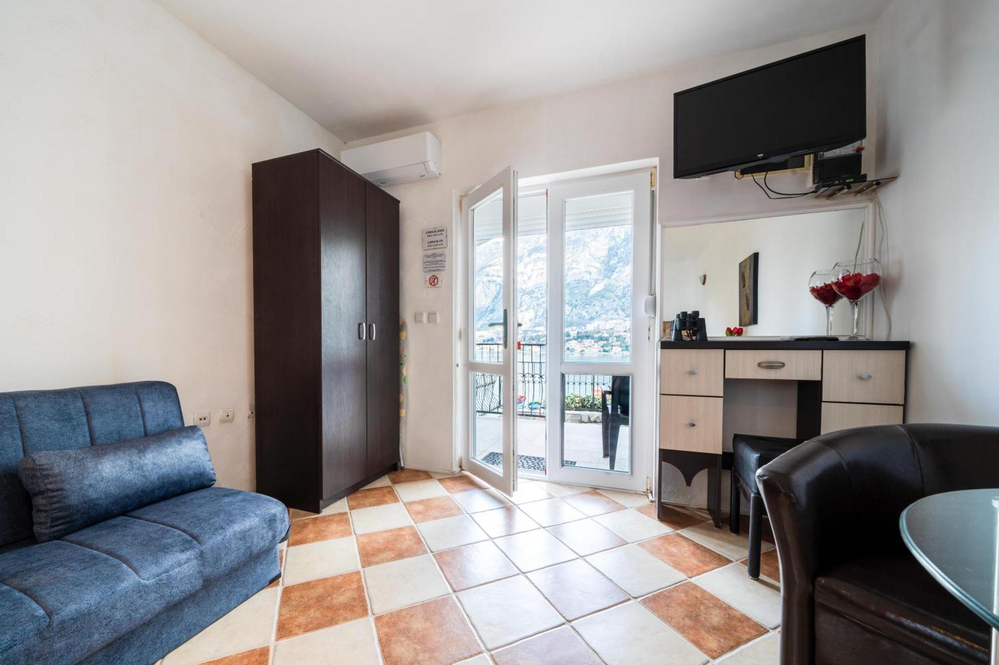Apartments Vukovic Kotor Luaran gambar